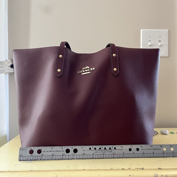 Coach Town Tote in Wine - Picture 3 of 7